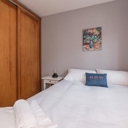 Brand New Apartment 2 Complex In 드로이다 외부 사진