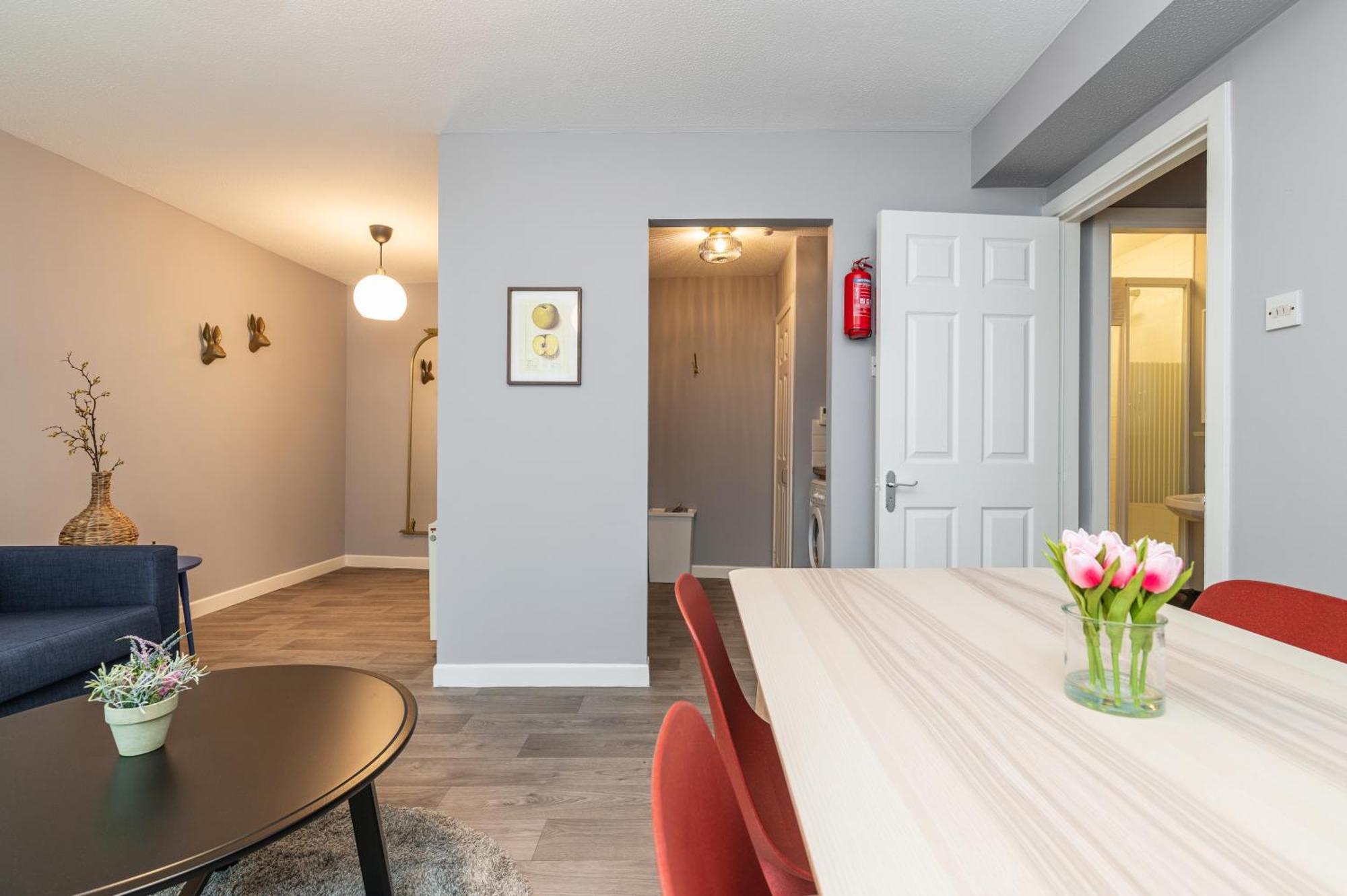 Brand New Apartment 2 Complex In 드로이다 외부 사진