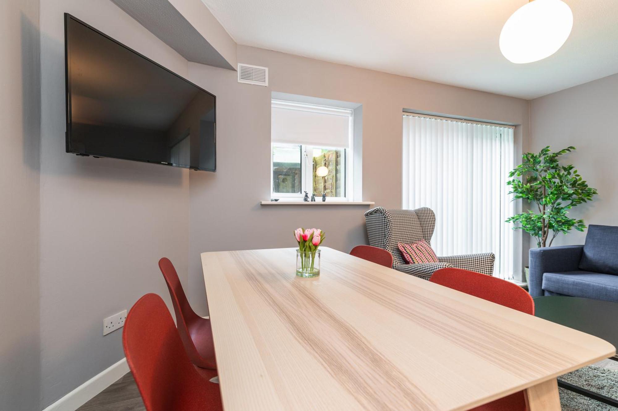 Brand New Apartment 2 Complex In 드로이다 외부 사진