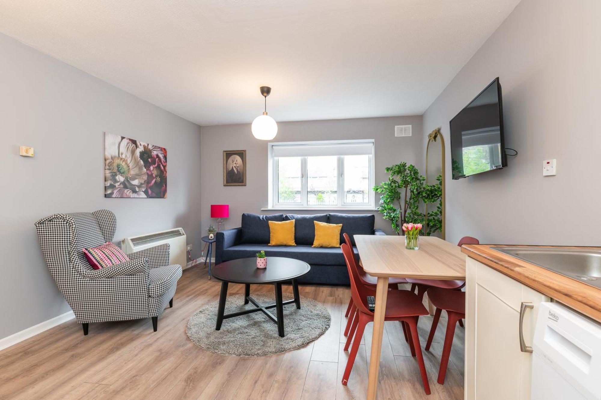 Brand New Apartment 2 Complex In 드로이다 외부 사진